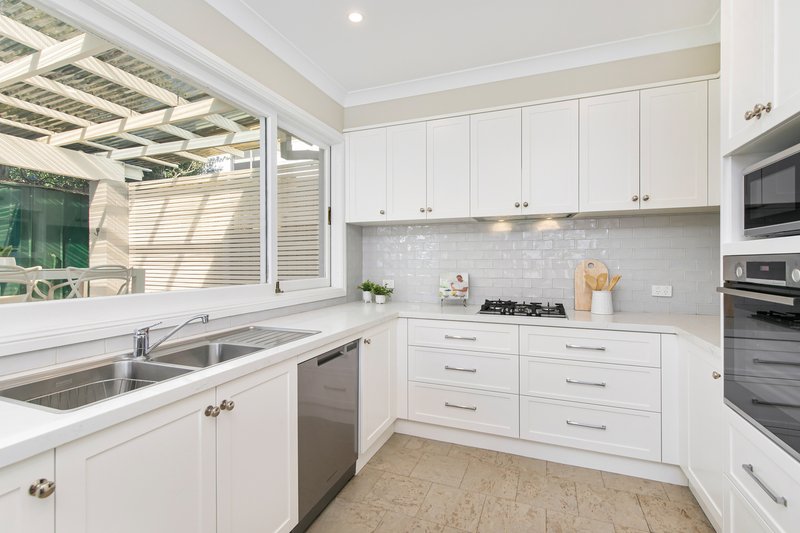 Photo - 18 Brisbane Street, Fairlight NSW 2094 - Image 3