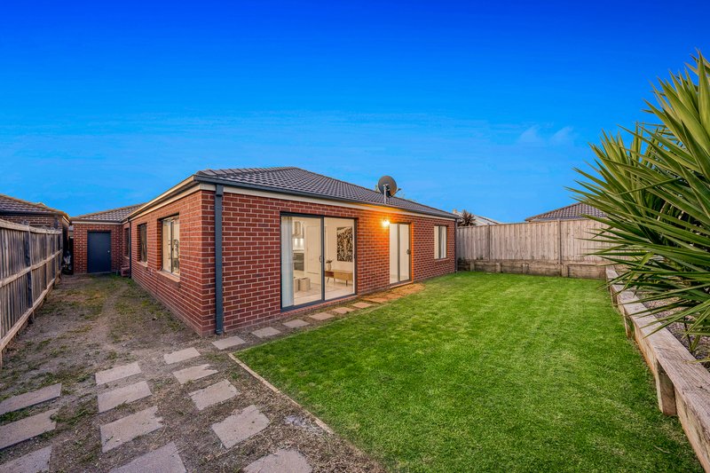 Photo - 18 Brocker Street, Clyde North VIC 3978 - Image 21