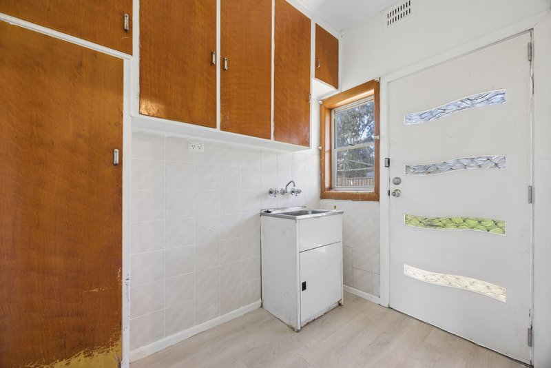 Photo - 18 Browne Street, Yass NSW 2582 - Image 6