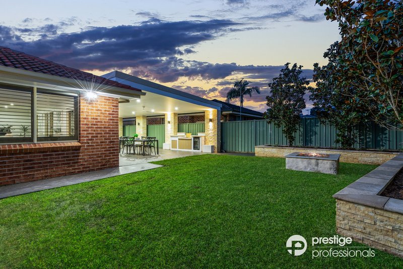 Photo - 18 Brownlow Court, Wattle Grove NSW 2173 - Image 25