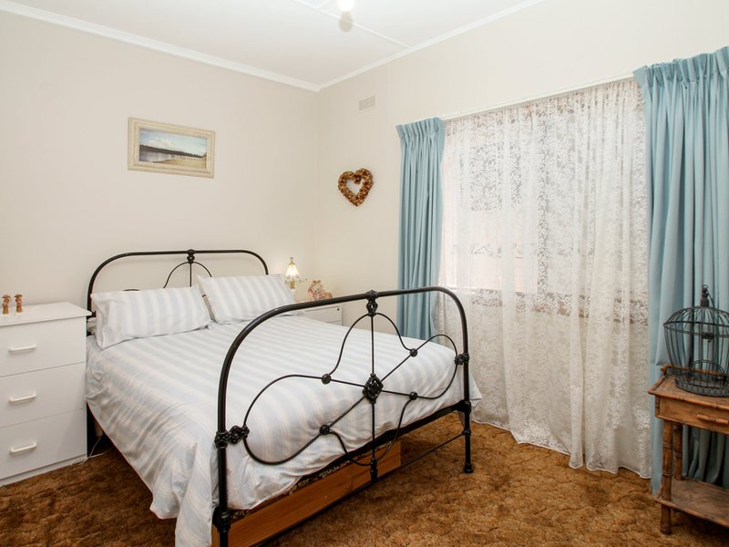 Photo - 18 Brumley Street, Omeo VIC 3898 - Image 15