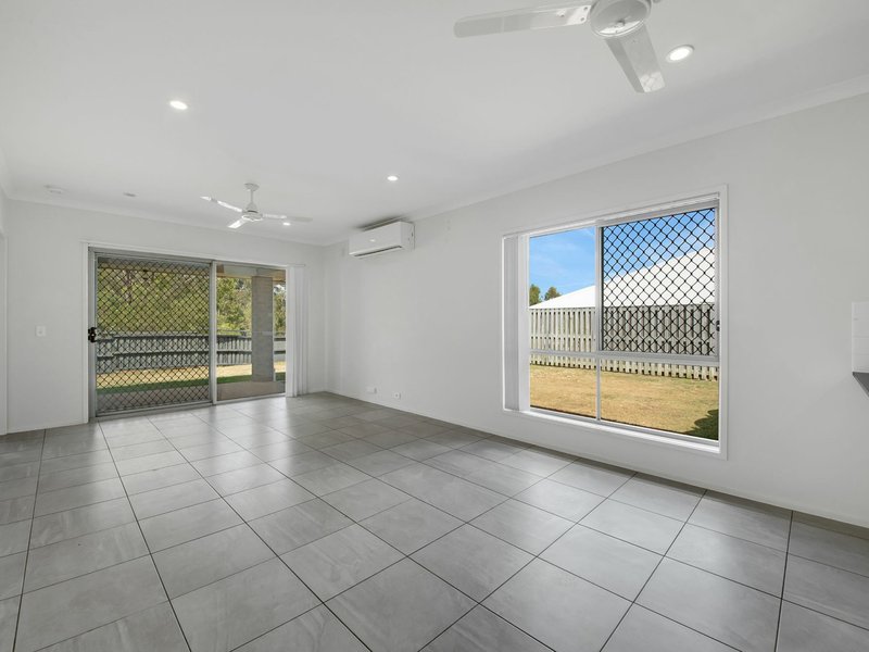 Photo - 18 Brush Tail Court, Boyne Island QLD 4680 - Image 7