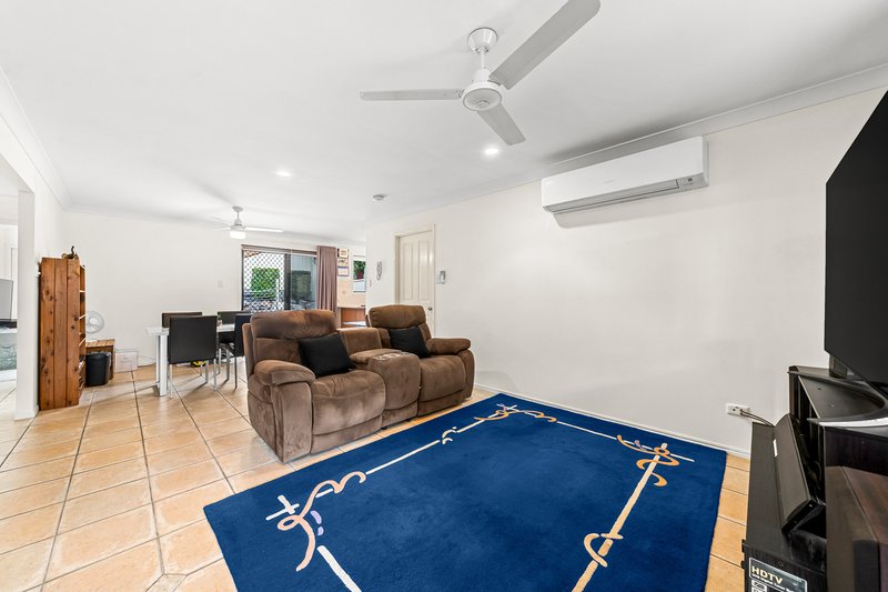Photo - 1/8 Buckingham Place, Eight Mile Plains QLD 4113 - Image 6