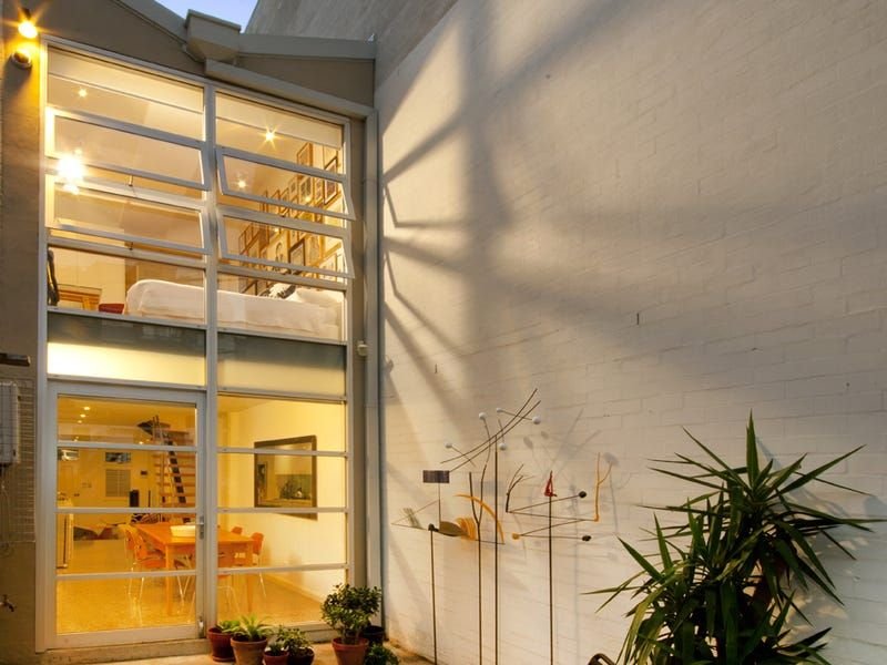 Photo - 18 Buckingham Street, Surry Hills NSW 2010 - Image 11