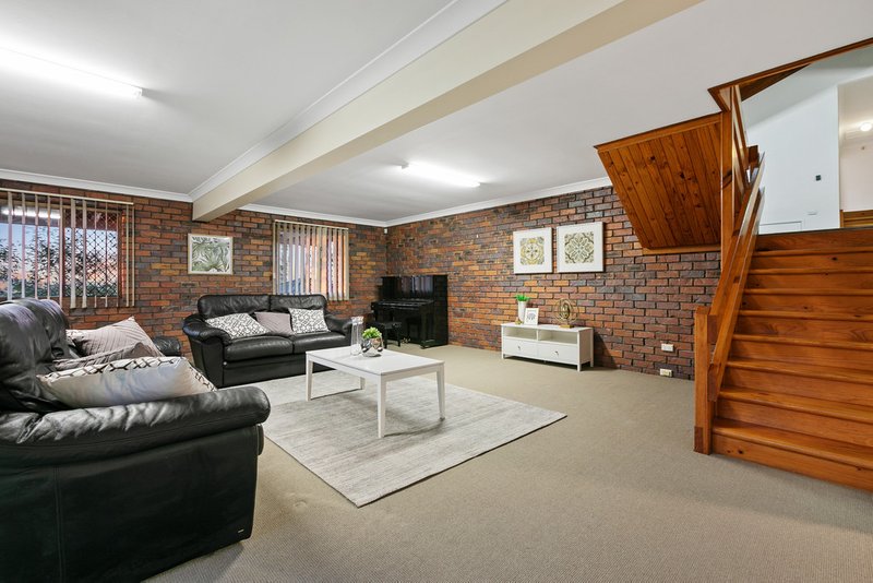 Photo - 18 Buckland Street, Holland Park West QLD 4121 - Image 22