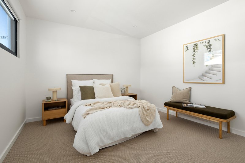 Photo - 18 Bukari Street, West Wollongong NSW 2500 - Image 12