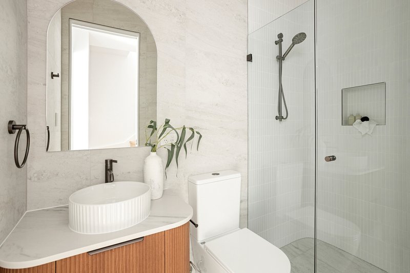 Photo - 18 Bukari Street, West Wollongong NSW 2500 - Image 13