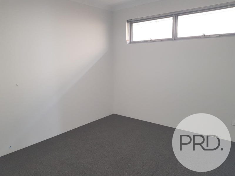 Photo - 18 Bulloo Loop, Ellenbrook WA 6069 - Image 6