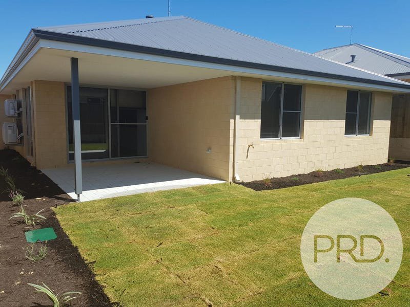 Photo - 18 Bulloo Loop, Ellenbrook WA 6069 - Image 10
