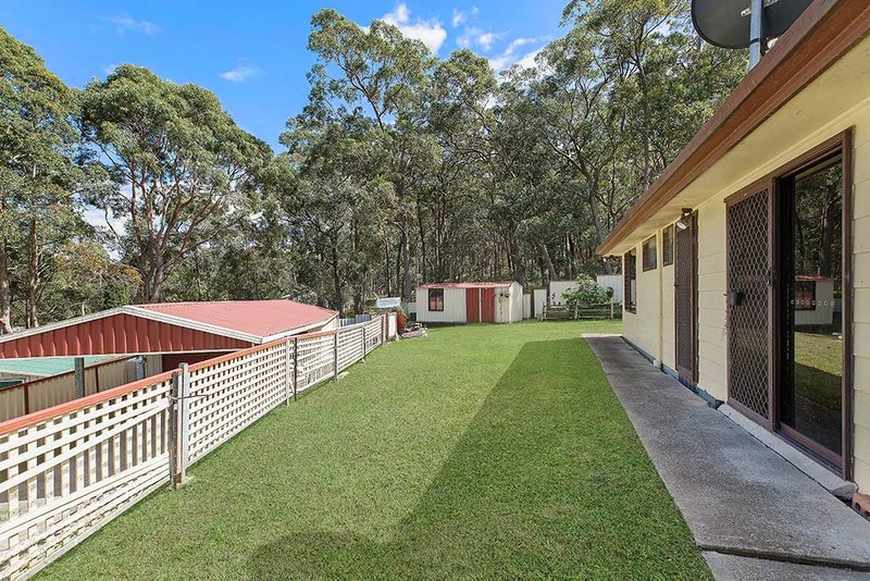 Photo - 18 Bulwarra Place, Bolton Point NSW 2283 - Image 8