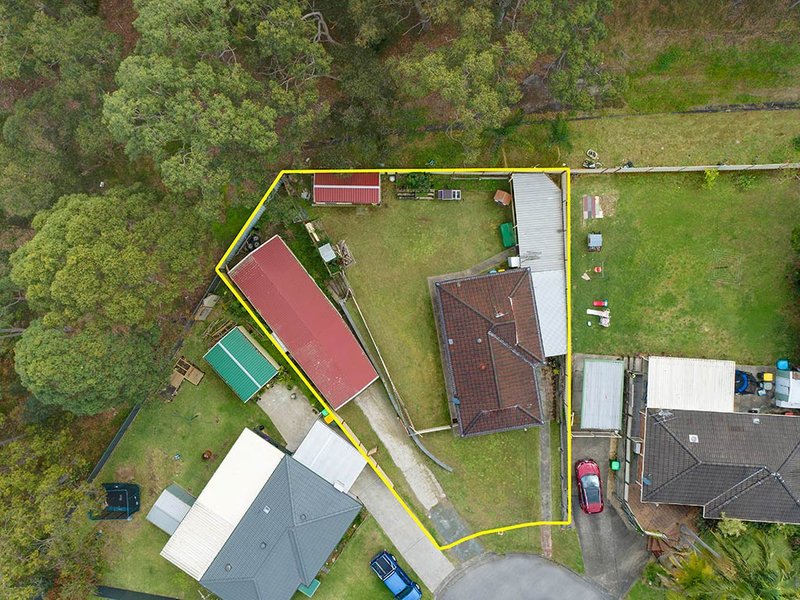 Photo - 18 Bulwarra Place, Bolton Point NSW 2283 - Image 10