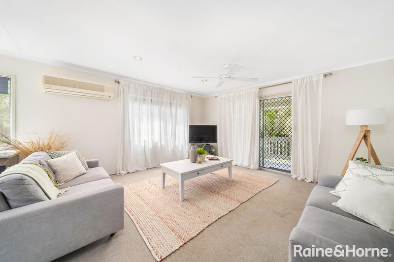 Photo - 18 Bunya Park Drive, Eatons Hill QLD 4037 - Image 8