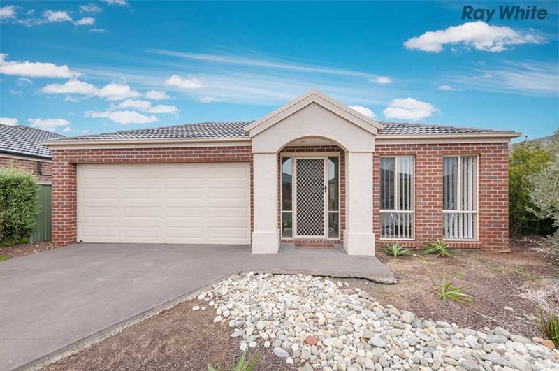 18 Butler Grove, Wyndham Vale VIC 3024