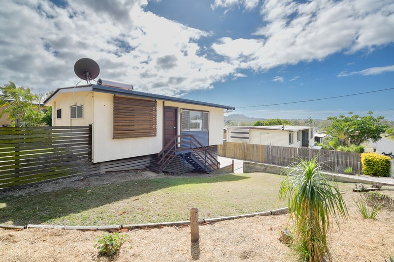 Photo - 18 Butler Street, New Auckland QLD 4680 - Image 12