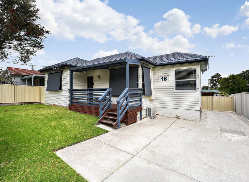 18 Buttaba Ave , Belmont North NSW 2280