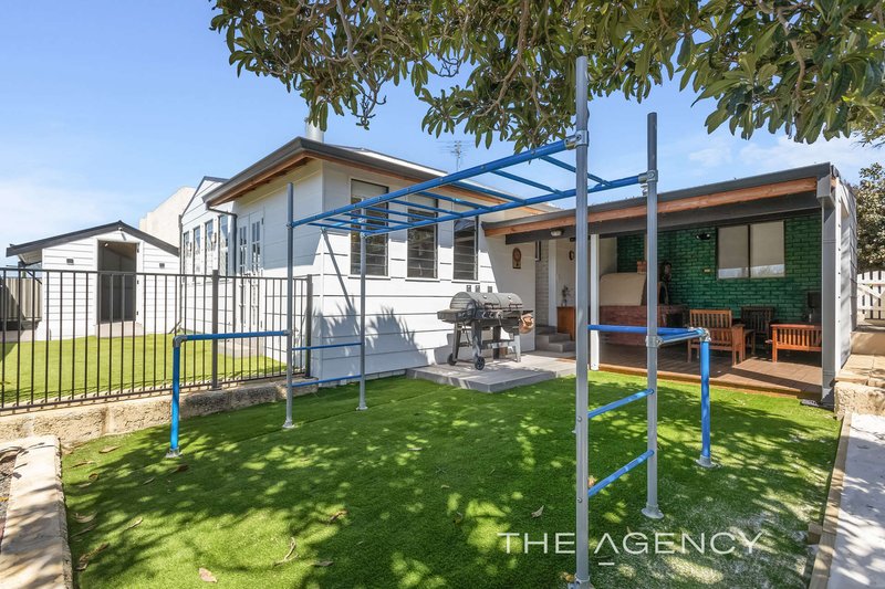 Photo - 18 Byrne Close, Padbury WA 6025 - Image 19