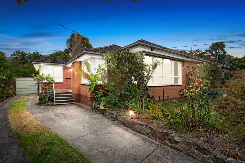 18 Byron Street, Ringwood VIC 3134