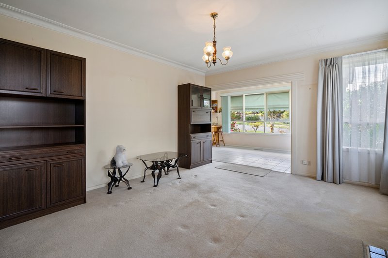 Photo - 18 Byron Street, Ringwood VIC 3134 - Image 6