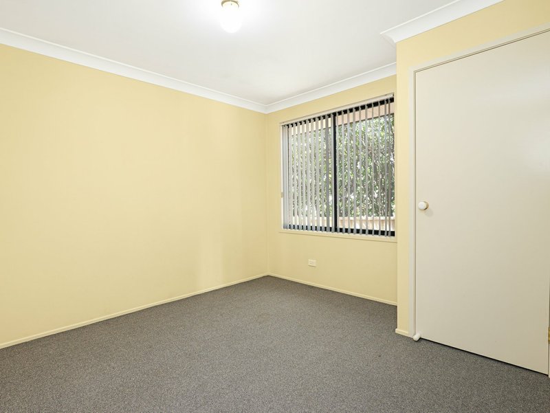 Photo - 18 Cabernet Grove, Cessnock NSW 2325 - Image 10