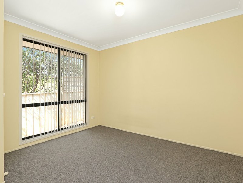 Photo - 18 Cabernet Grove, Cessnock NSW 2325 - Image 11