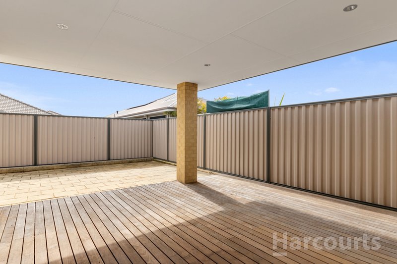 Photo - 18 Cairo Way, Wanneroo WA 6065 - Image 18