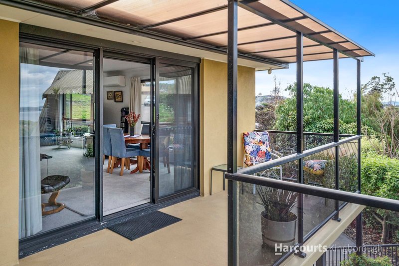 Photo - 18 Calder Crescent, Blackmans Bay TAS 7052 - Image 17