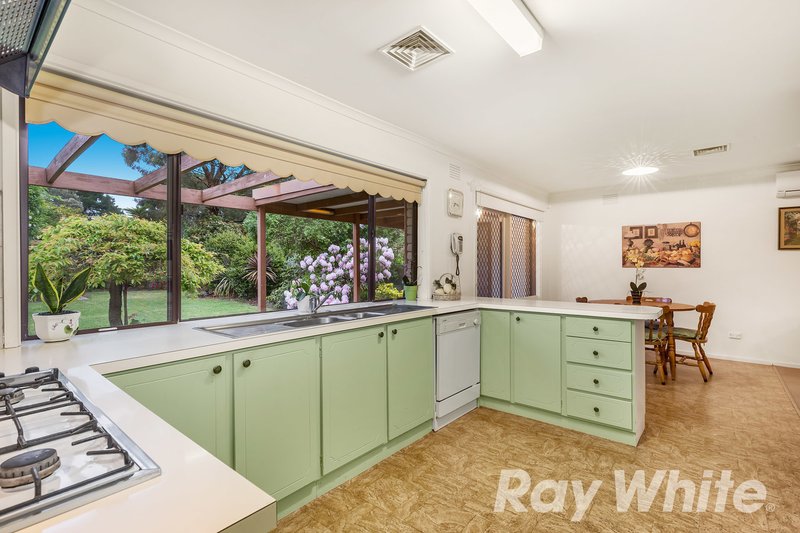 Photo - 18 Calypso Court, Forest Hill VIC 3131 - Image 2