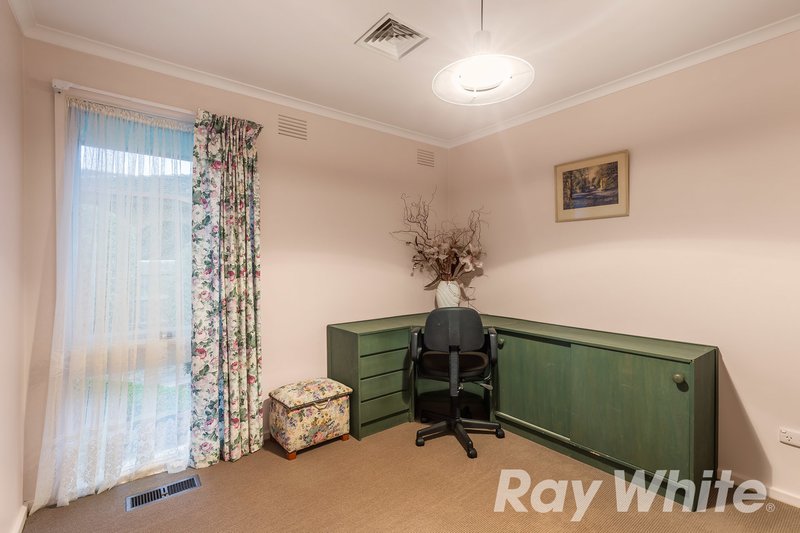 Photo - 18 Calypso Court, Forest Hill VIC 3131 - Image 7