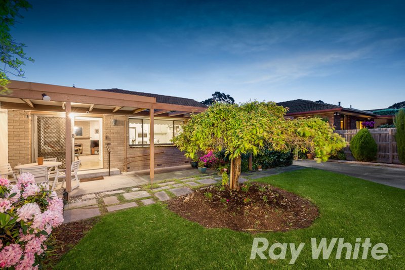 Photo - 18 Calypso Court, Forest Hill VIC 3131 - Image 11