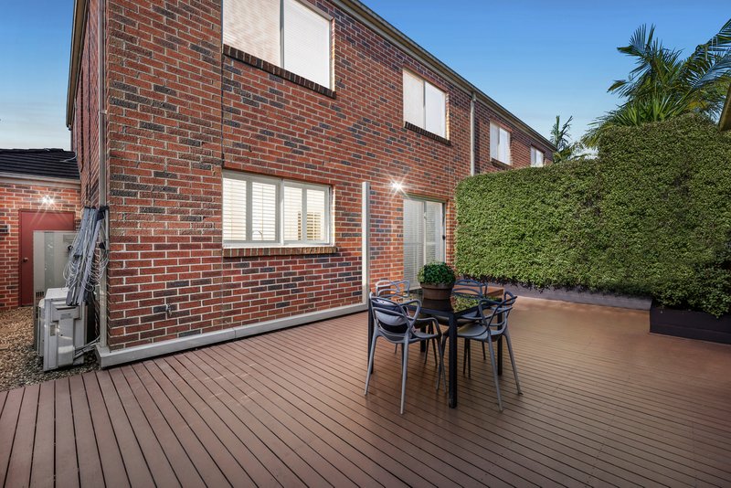 Photo - 1/8 Canterbury Close, Rowville VIC 3178 - Image 22