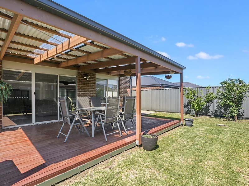 Photo - 18 Cape Barron Drive, Lara VIC 3212 - Image 12