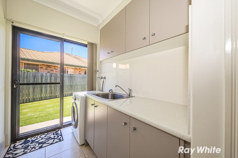 Photo - 18 Capstan Court, Banksia Beach QLD 4507 - Image 11