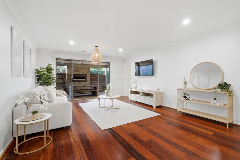 Photo - 18 Carbine Way, Lyndhurst VIC 3975 - Image 9