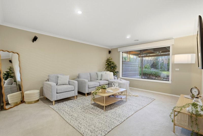 Photo - 18 Carbine Way, Lyndhurst VIC 3975 - Image 10