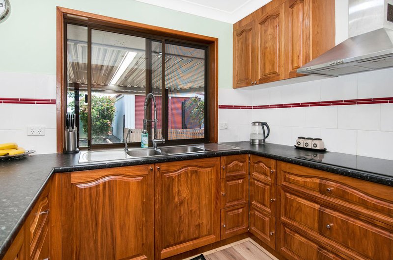 Photo - 18 Carbon Court, Bethania QLD 4205 - Image 7