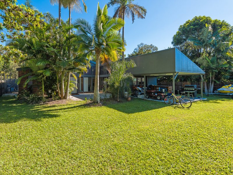 Photo - 18 Carramar Street, Tewantin QLD 4565 - Image 6