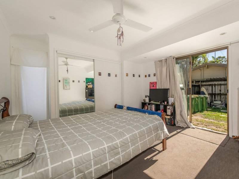 Photo - 18 Carramar Street, Tewantin QLD 4565 - Image 9