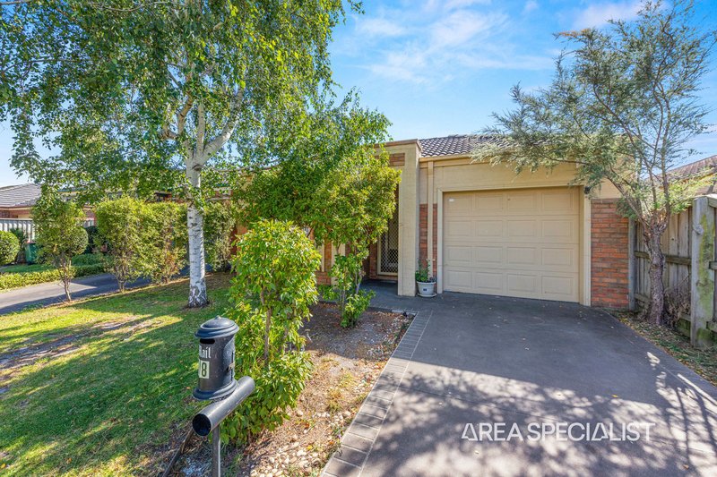 Photo - 18 Catherine Place, Pakenham VIC 3810 - Image 15