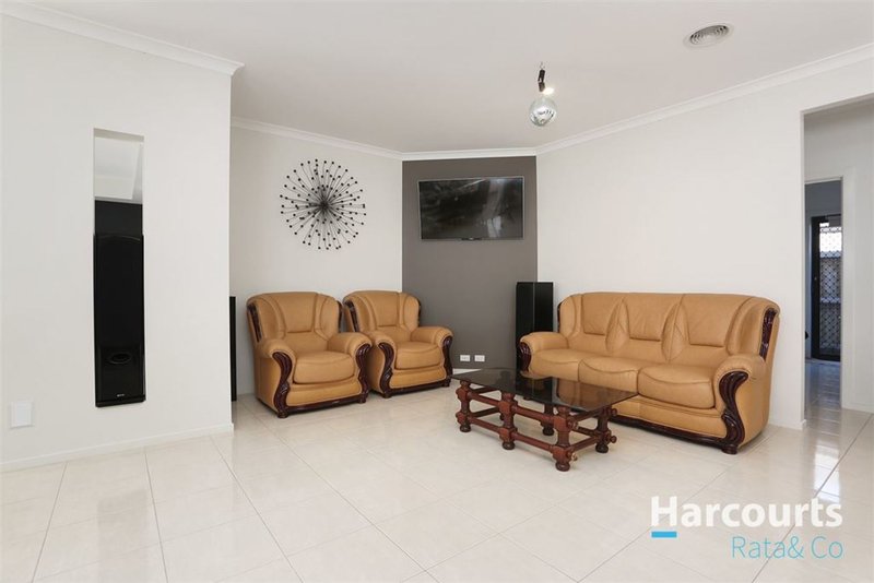 Photo - 18 Celtic Street, Wollert VIC 3750 - Image 7