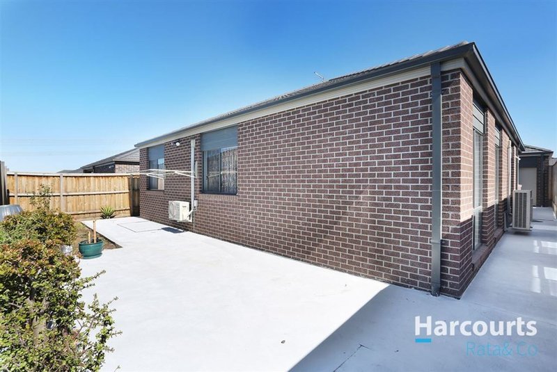 Photo - 18 Celtic Street, Wollert VIC 3750 - Image 12