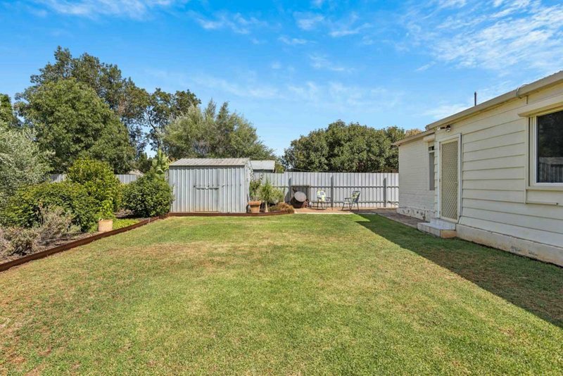 Photo - 18 Chaddenwick Road, Elizabeth Vale SA 5112 - Image 13