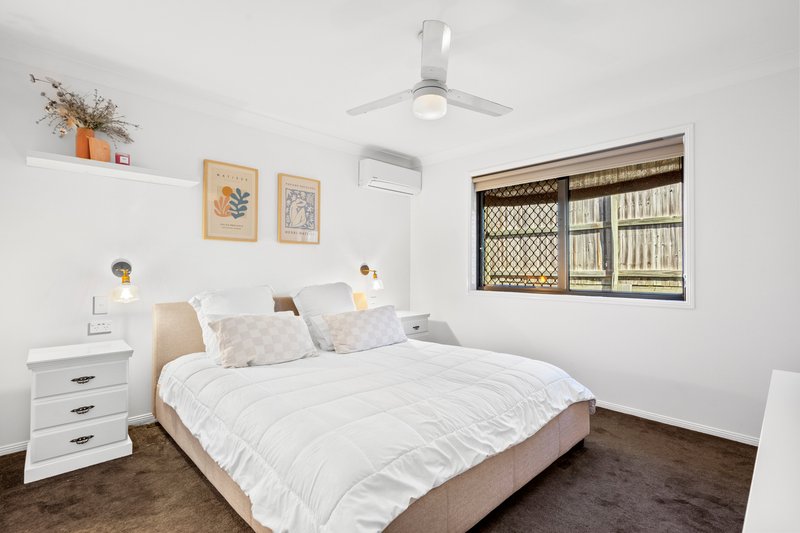 Photo - 18 Chanel Court, Wulkuraka QLD 4305 - Image 10