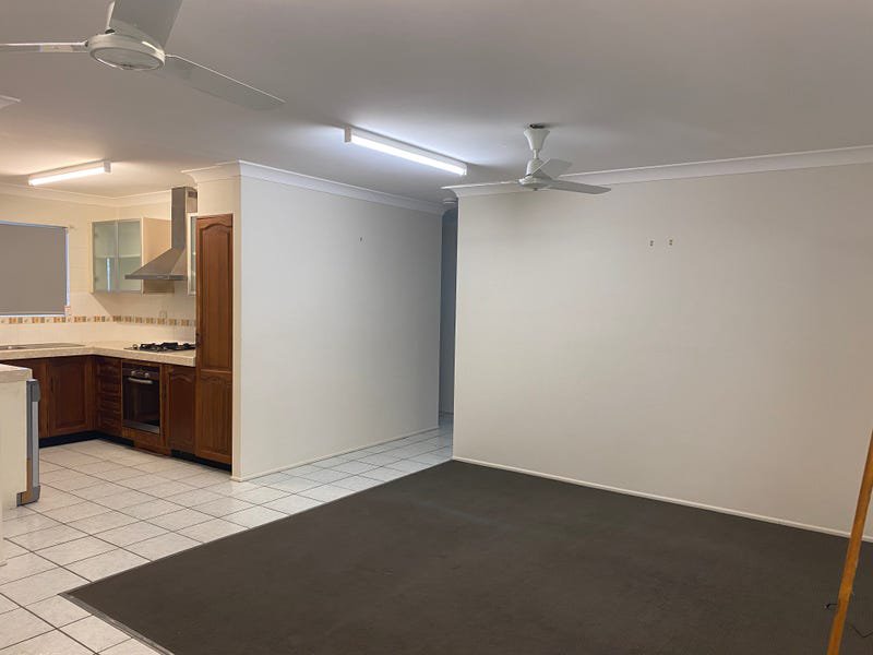 Photo - 1/8 Chantilly Court, Rasmussen QLD 4815 - Image 3