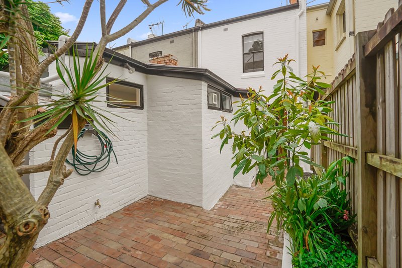 Photo - 18 Chapman Street, Surry Hills NSW 2010 - Image 3