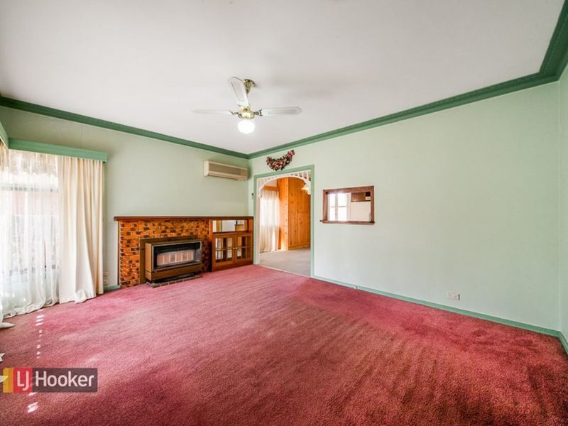 Photo - 18 Charlton Street, Springvale VIC 3171 - Image 3