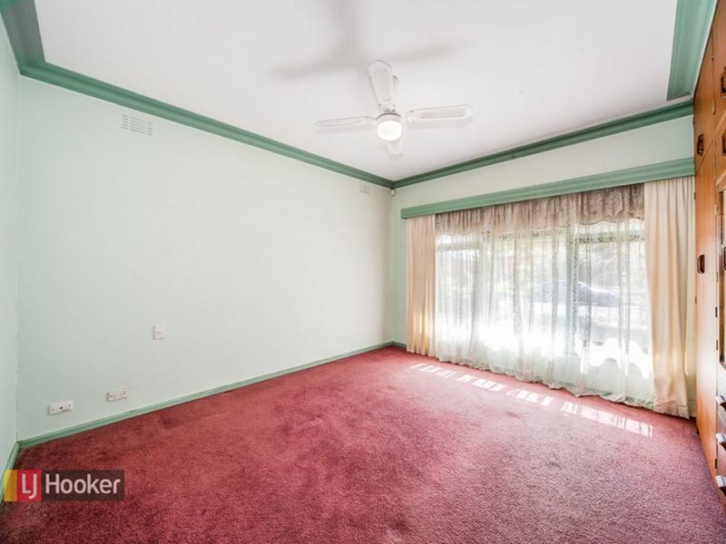 Photo - 18 Charlton Street, Springvale VIC 3171 - Image 4