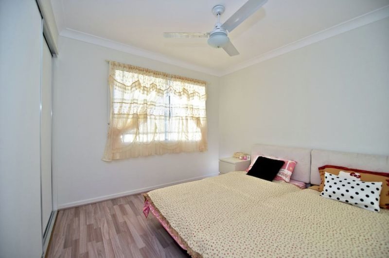 Photo - 1/8 Charnwood Street, Sunnybank Hills QLD 4109 - Image 12