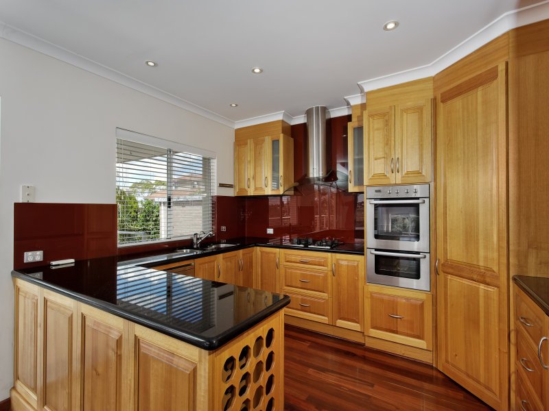 Photo - 18 Chauncy Street, East Fremantle WA 6158 - Image 3