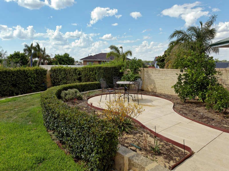 Photo - 18 Chauncy Street, East Fremantle WA 6158 - Image 18
