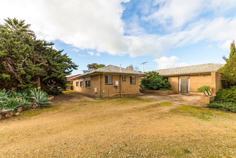 Photo - 18 Cheek Ave , Gawler East SA 5118 - Image 23